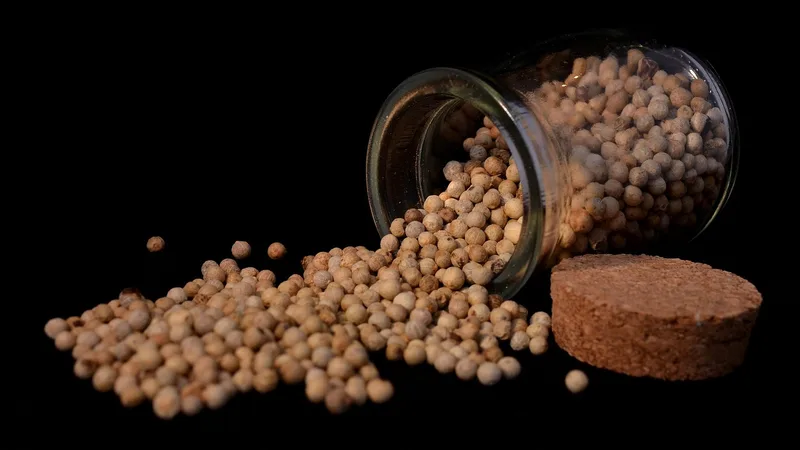 Spice rub jar