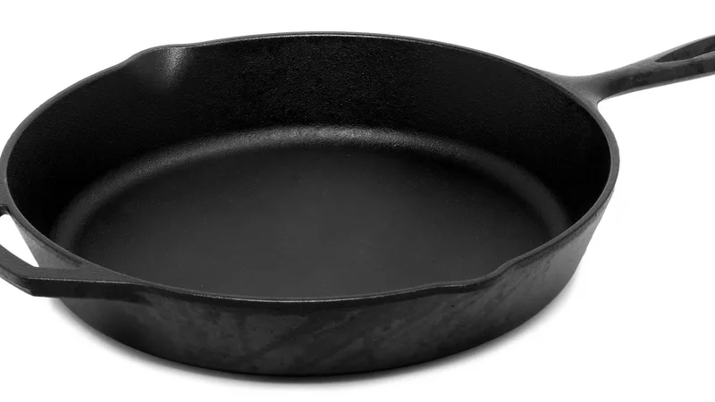 Cast iron skillet