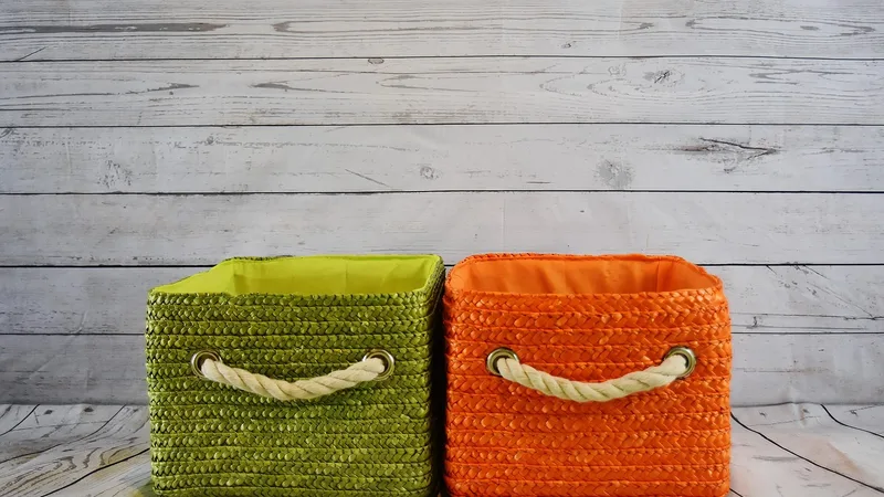 Felt storage basket
