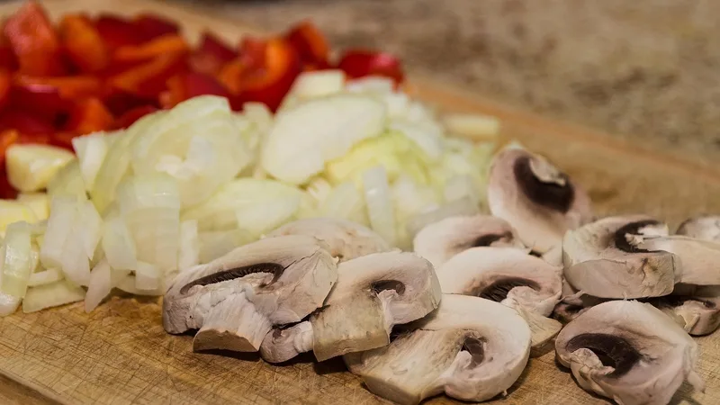 Cutting board vegetables