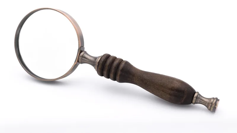 Magnifying glass