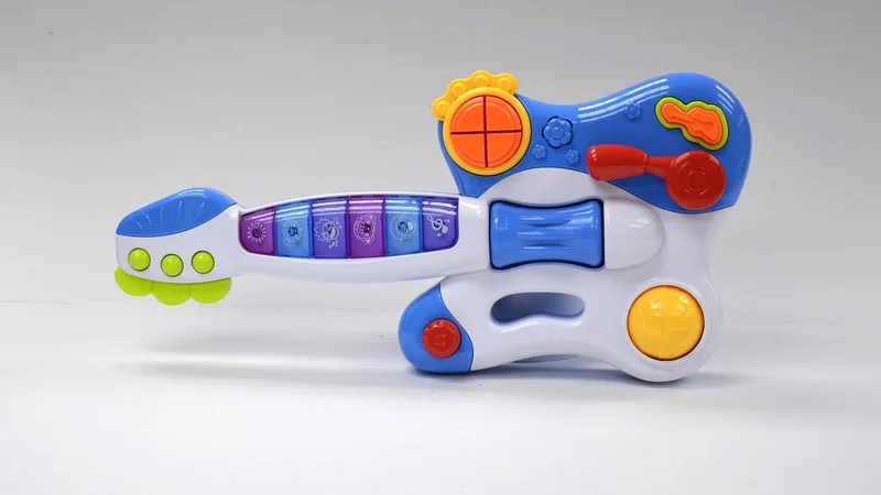 Toy piano