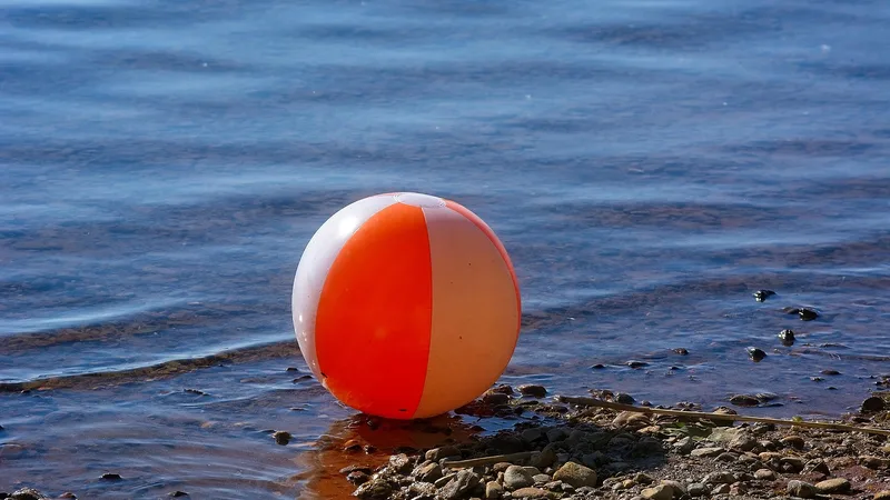 Water table toy